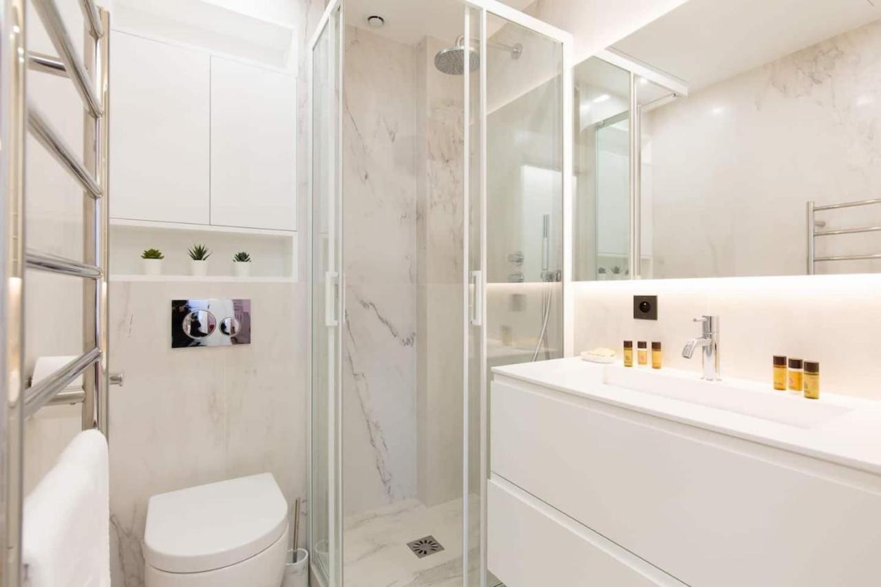 Magnificent Renovated 4-Room Apartment - Croisette Carre D'Or 戛纳 外观 照片