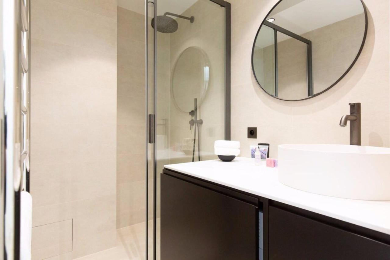 Magnificent Renovated 4-Room Apartment - Croisette Carre D'Or 戛纳 外观 照片